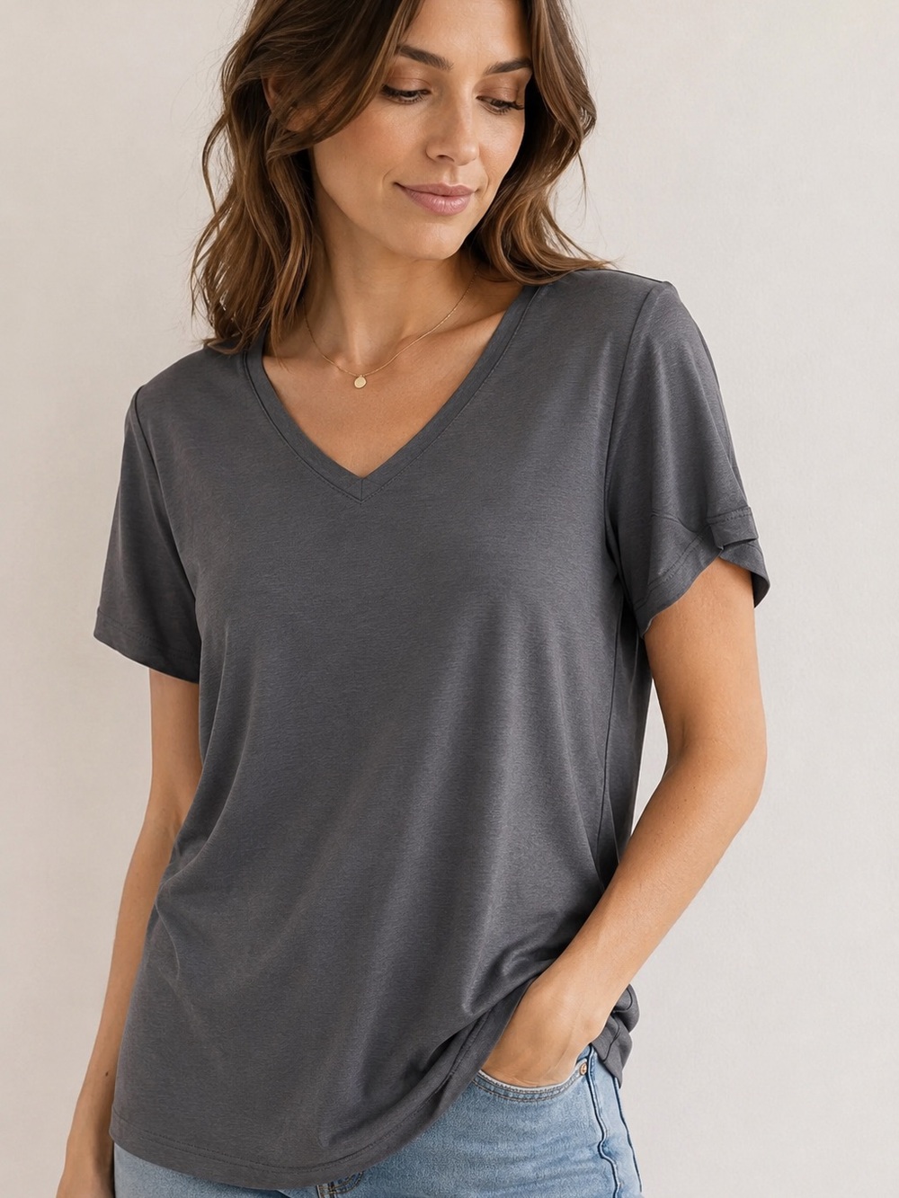 Niasbot Charcoal Gray V-Neck Tee | Soft Minimalist Stretch Basic NWT